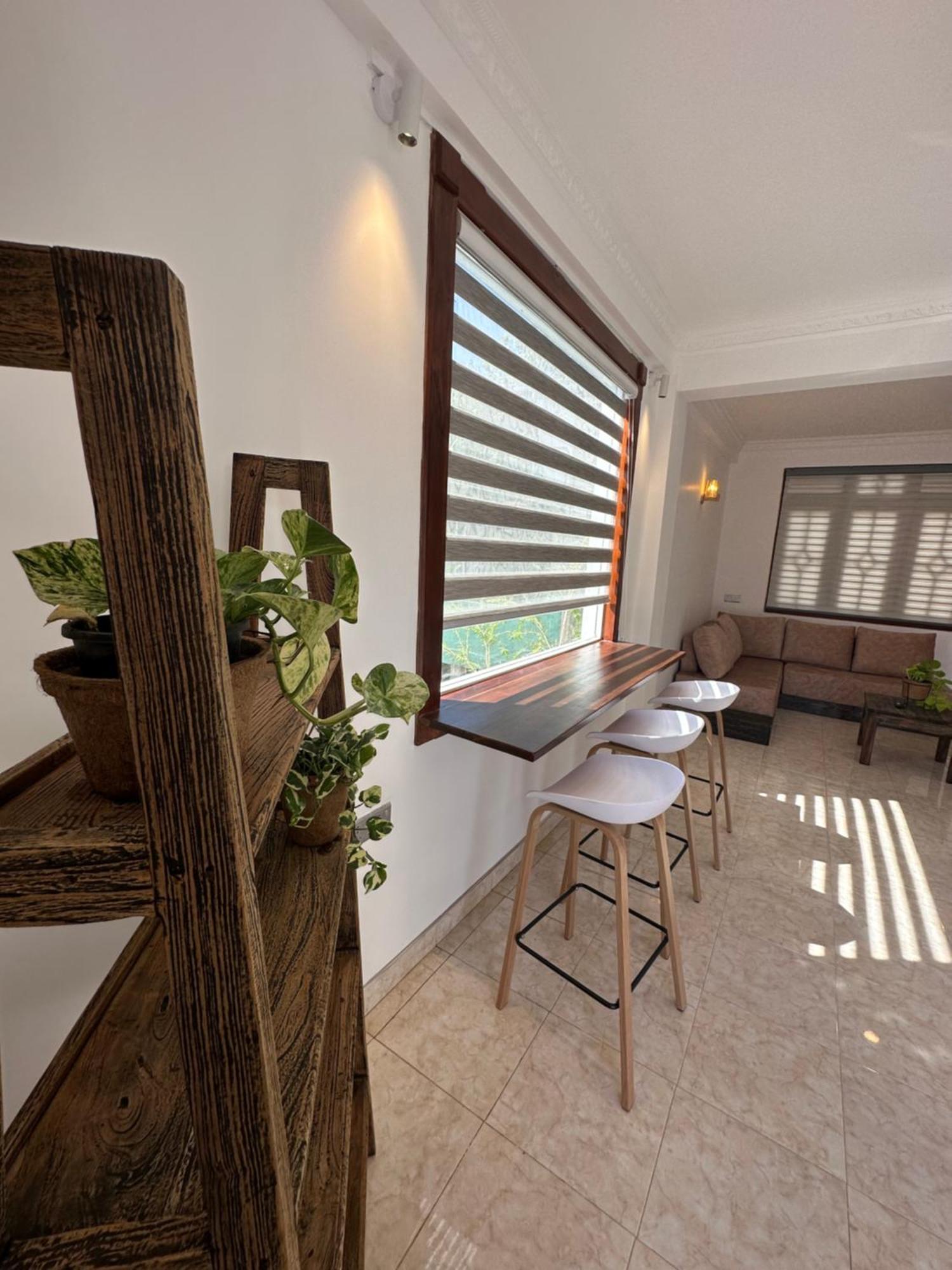 Rusty Bunk Villa Канди Екстериор снимка
